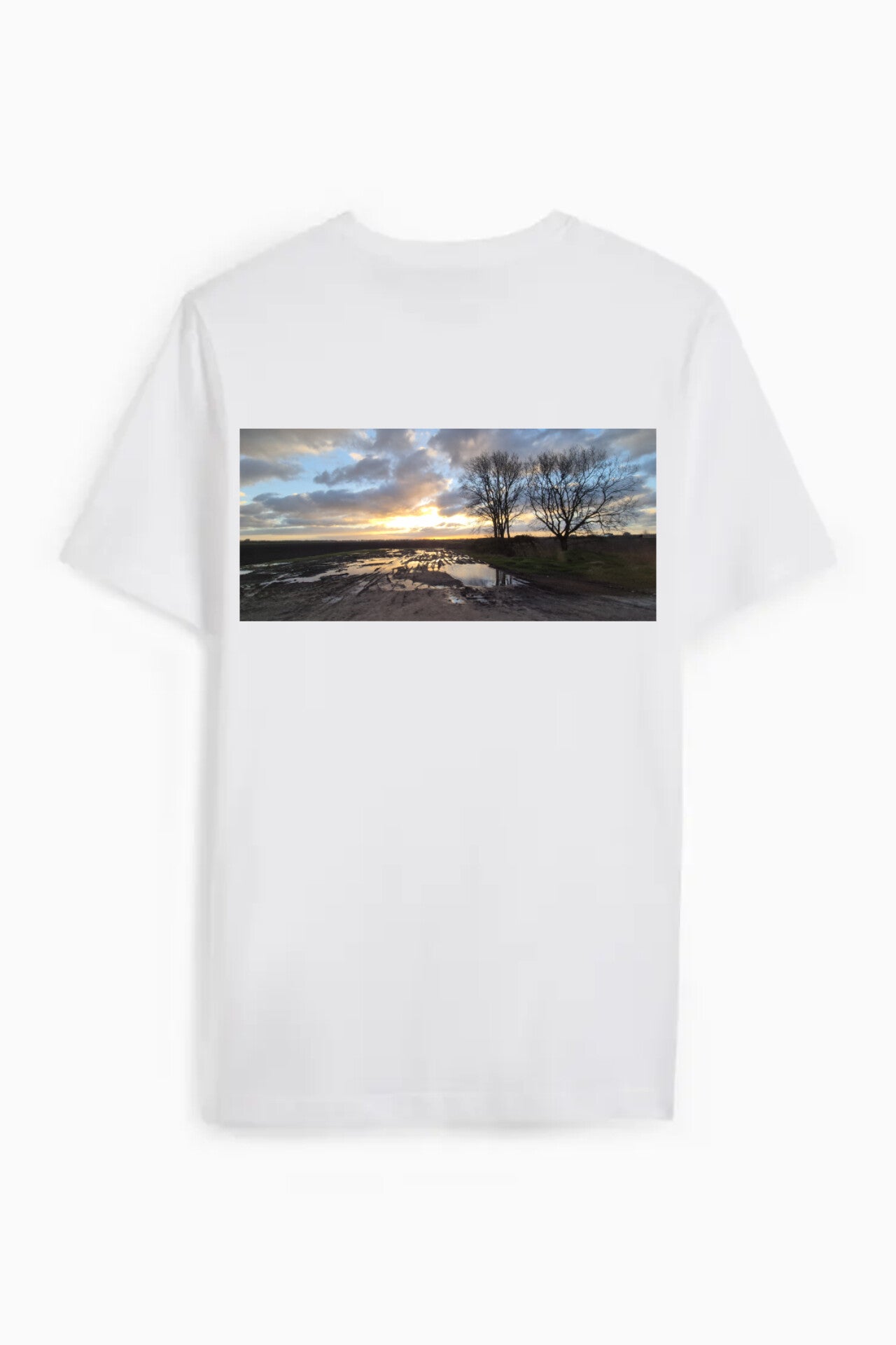 Nature Print T-Shirt – Wear the Beauty of the Outdoors!